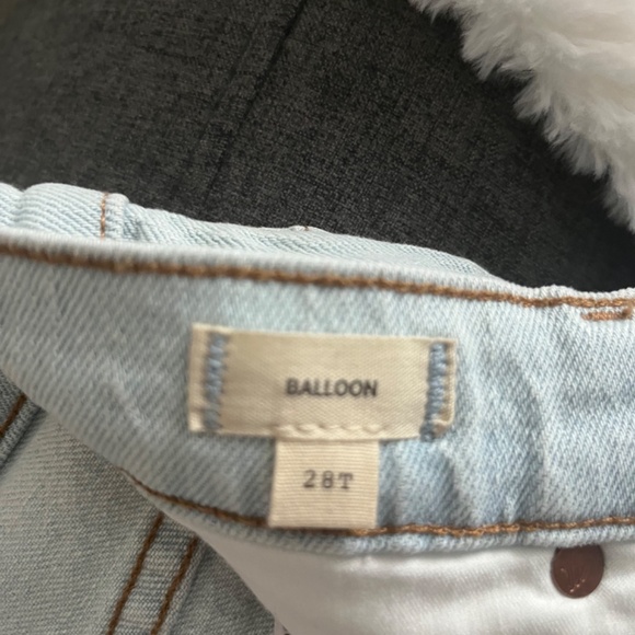 Madewell NWT 28T Balloon Jean - Picture 3 of 3